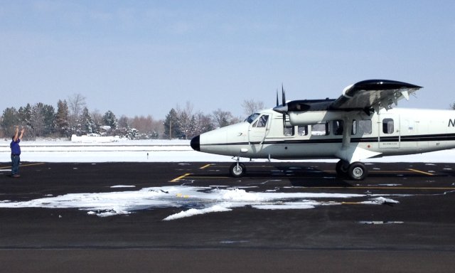 Twin Otter arrival at KBDU